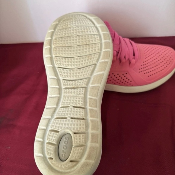 Crocs LiteRide Pink Pacer Perforated Lace Up Shoes Womens Sz. 7 EUC - Picture 12 of 14
